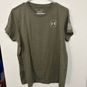 Under Armour tee